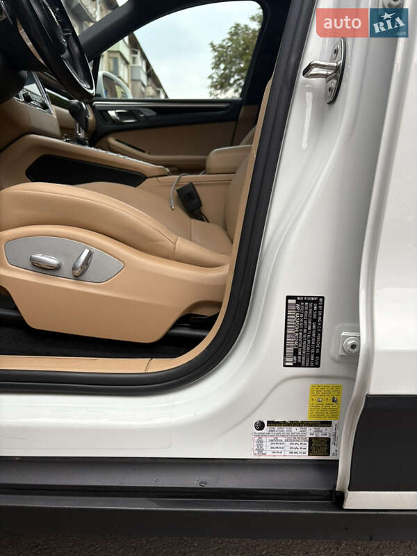 Внедорожник / Кроссовер Porsche Macan 2016 в Днепре фото 5 Внедорожник / Кроссовер Porsche Macan 2016 в Днепре