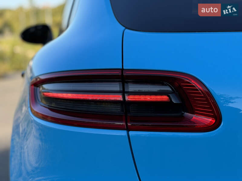 Внедорожник / Кроссовер Porsche Macan 2016 в Днепре