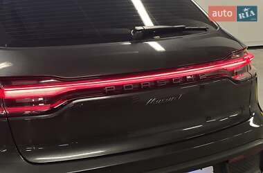 Внедорожник / Кроссовер Porsche Macan 2024 в 