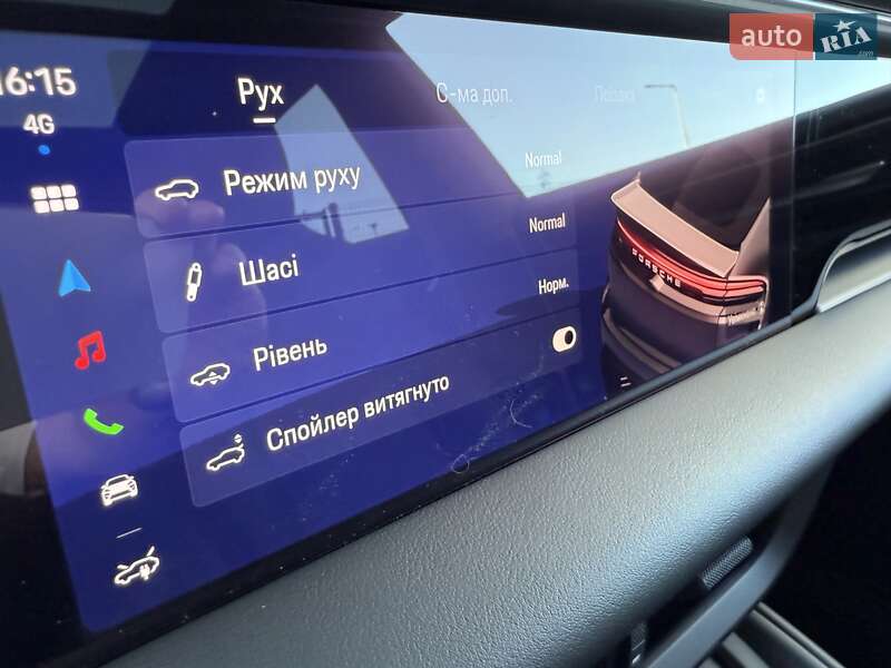 Внедорожник / Кроссовер Porsche Macan 2024 в Киеве