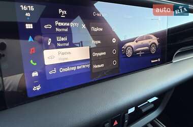 Внедорожник / Кроссовер Porsche Macan 2024 в 