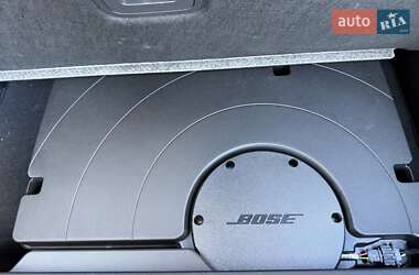 Внедорожник / Кроссовер Porsche Macan 2024 в 