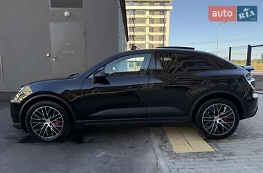 Внедорожник / Кроссовер Porsche Macan 2024 в 