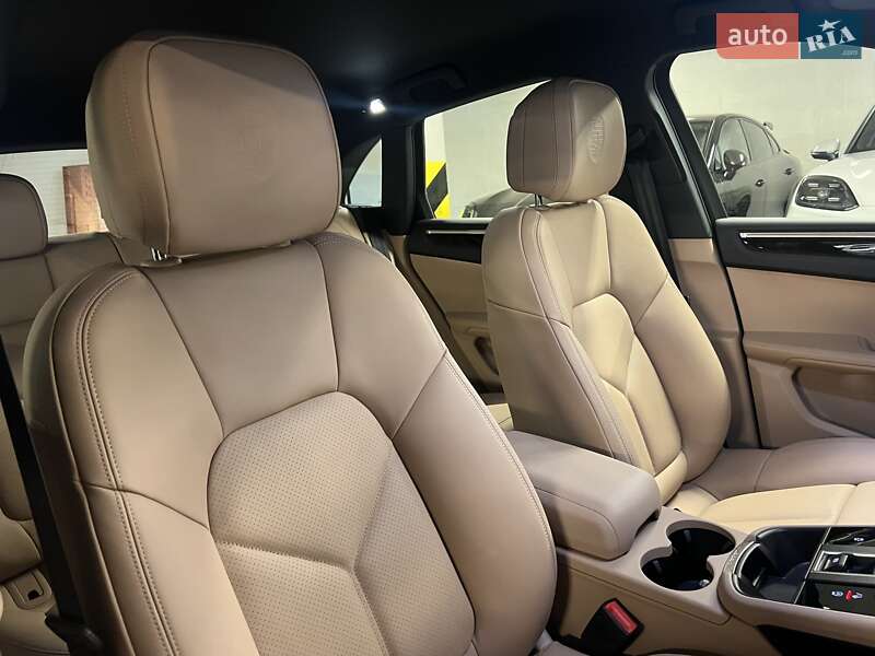 Позашляховик / Кросовер Porsche Macan 2024 в Києві фото 49 Позашляховик / Кросовер Porsche Macan 2024 в Києві