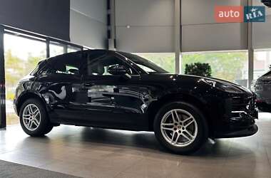Внедорожник / Кроссовер Porsche Macan 2021 в 