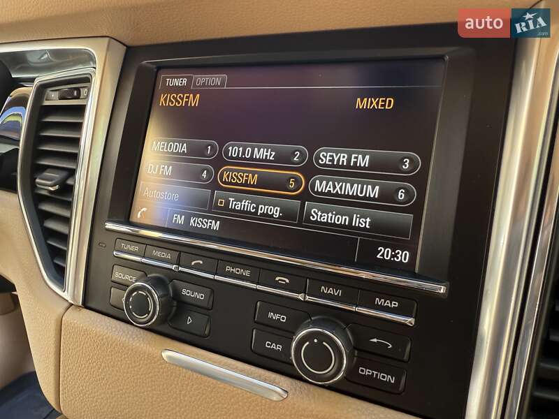 Внедорожник / Кроссовер Porsche Macan 2014 в Одессе