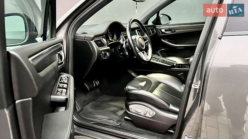 Позашляховик / Кросовер Porsche Macan 2017 в Мукачевому фото 21 Позашляховик / Кросовер Porsche Macan 2017 в Мукачевому