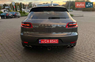 Внедорожник / Кроссовер Porsche Macan 2014 в 