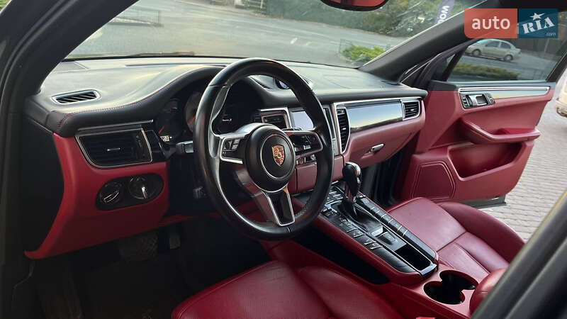 Внедорожник / Кроссовер Porsche Macan 2014 в Хмельницком