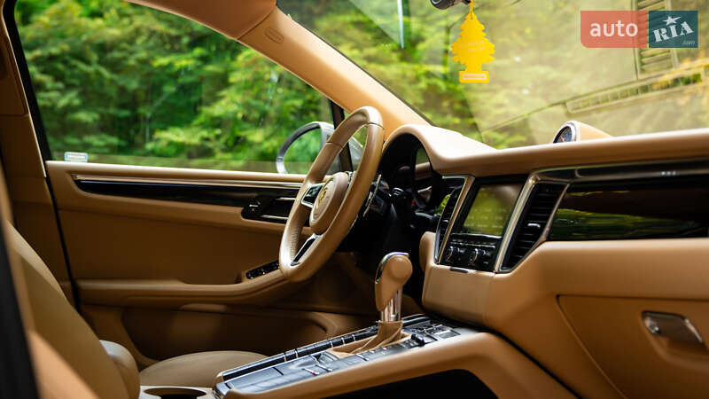 Внедорожник / Кроссовер Porsche Macan 2015 в Львове