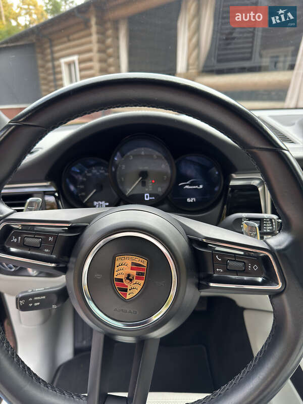 Внедорожник / Кроссовер Porsche Macan 2022 в Хмельнике