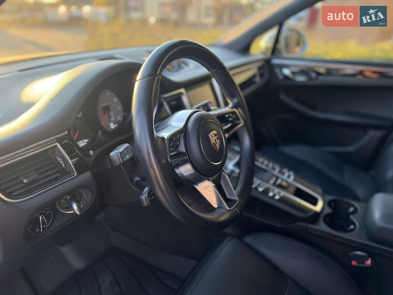 Внедорожник / Кроссовер Porsche Macan 2015 в Коломые фото 13 Внедорожник / Кроссовер Porsche Macan 2015 в Коломые