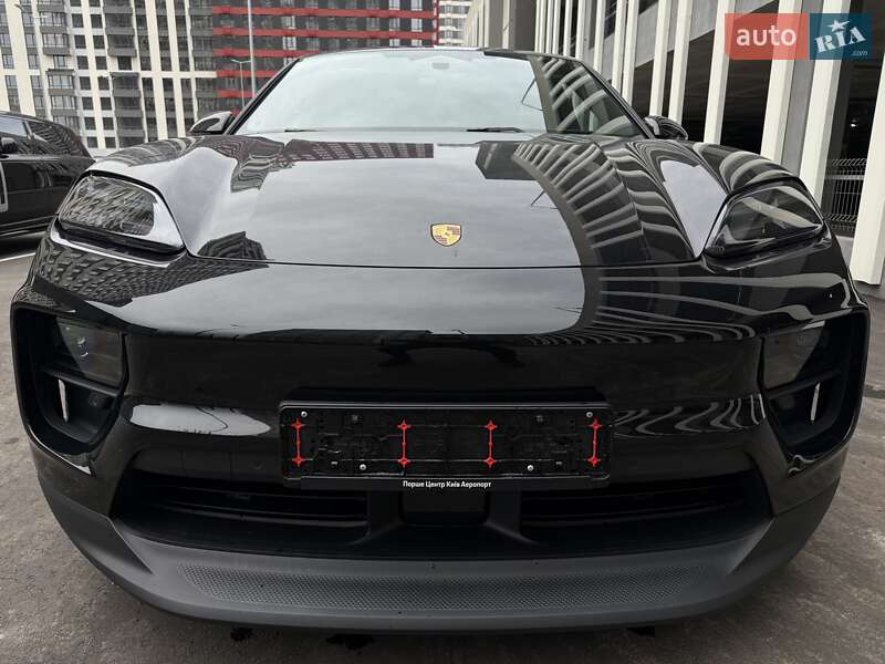 Позашляховик / Кросовер Porsche Macan 2024 в Києві