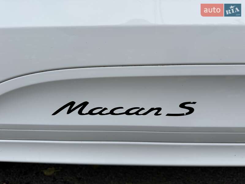 Позашляховик / Кросовер Porsche Macan 2020 в Києві фото 23 Позашляховик / Кросовер Porsche Macan 2020 в Києві