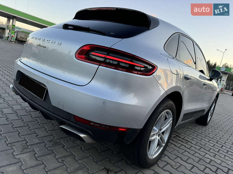 Внедорожник / Кроссовер Porsche Macan 2017 в Днепре фото 26 Внедорожник / Кроссовер Porsche Macan 2017 в Днепре