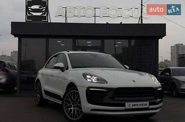Позашляховик / Кросовер Porsche Macan 2020 в Києві