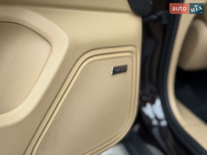 Внедорожник / Кроссовер Porsche Macan 2018 в Жовкве