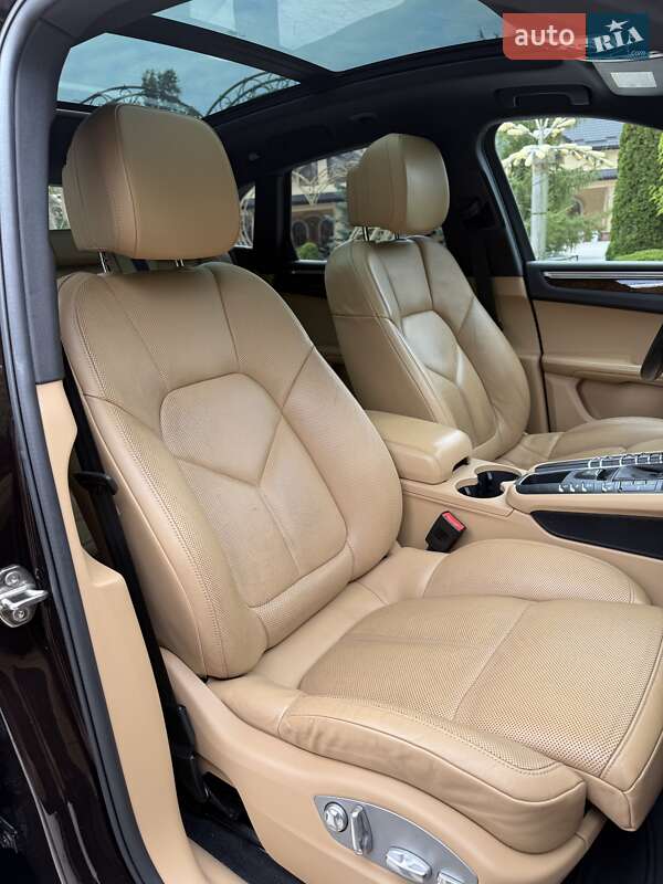 Внедорожник / Кроссовер Porsche Macan 2018 в Жовкве