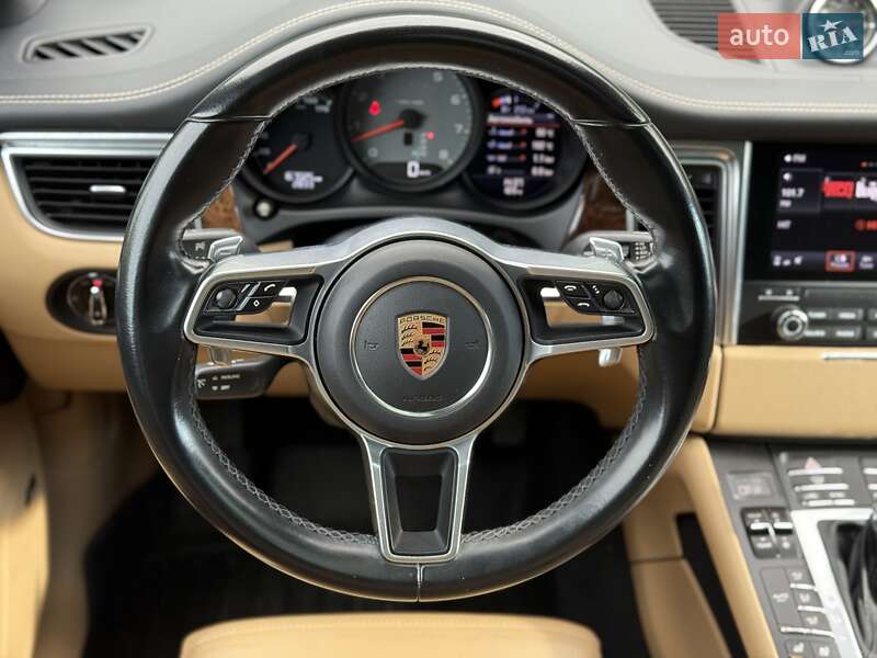 Внедорожник / Кроссовер Porsche Macan 2018 в Жовкве