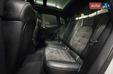 Позашляховик / Кросовер Porsche Macan 2018 в Одесі