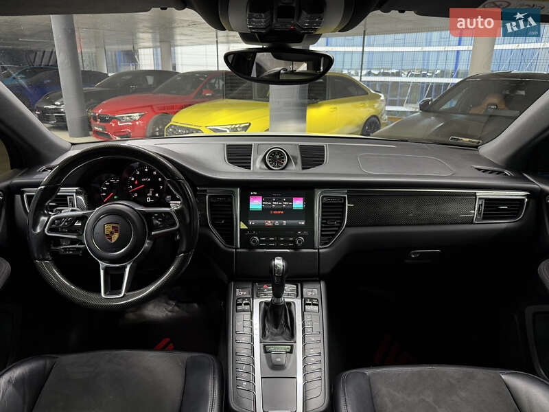 Позашляховик / Кросовер Porsche Macan 2018 в Одесі фото 26 Позашляховик / Кросовер Porsche Macan 2018 в Одесі