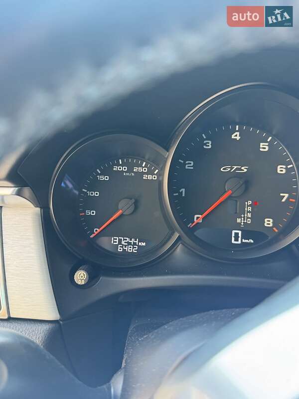 Позашляховик / Кросовер Porsche Macan 2017 в Тернополі