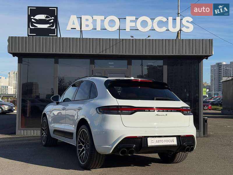 Внедорожник / Кроссовер Porsche Macan 2020 в Киеве фото 5 Внедорожник / Кроссовер Porsche Macan 2020 в Киеве