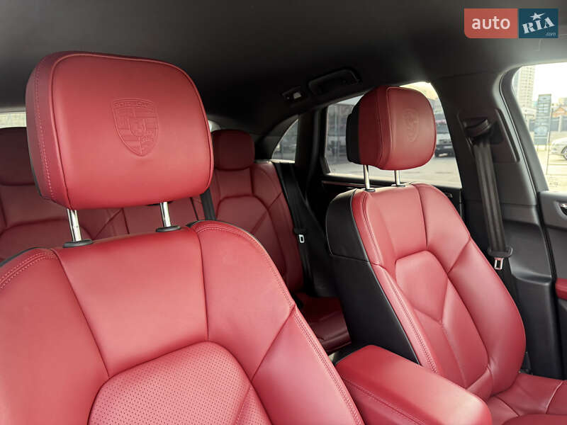 Внедорожник / Кроссовер Porsche Macan 2024 в Киеве фото 28 Внедорожник / Кроссовер Porsche Macan 2024 в Киеве