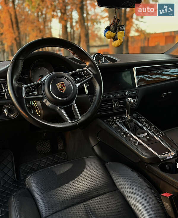 Позашляховик / Кросовер Porsche Macan 2019 в Софіївській Борщагівці