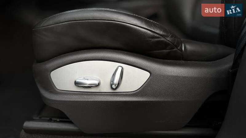 Позашляховик / Кросовер Porsche Macan 2016 в Києві фото 26 Позашляховик / Кросовер Porsche Macan 2016 в Києві