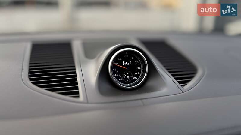 Позашляховик / Кросовер Porsche Macan 2016 в Києві фото 30 Позашляховик / Кросовер Porsche Macan 2016 в Києві