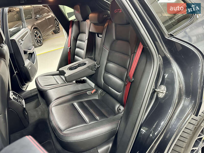 Внедорожник / Кроссовер Porsche Macan 2016 в Киеве фото 49 Внедорожник / Кроссовер Porsche Macan 2016 в Киеве