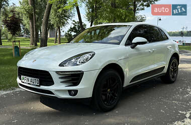 Позашляховик / Кросовер Porsche Macan 2016 в Черкасах