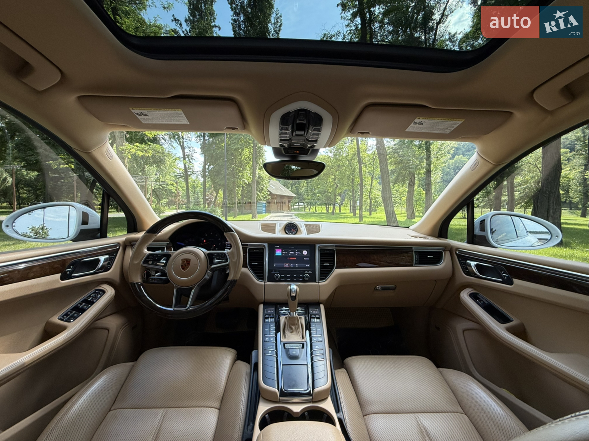 2016 Porsche Macan - мініатюра 23
