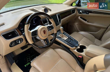 Позашляховик / Кросовер Porsche Macan 2016 в Черкасах