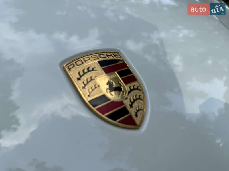 Внедорожник / Кроссовер Porsche Macan 2016 в Черкассах