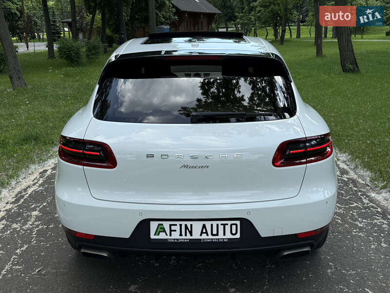 Внедорожник / Кроссовер Porsche Macan 2016 в Черкассах