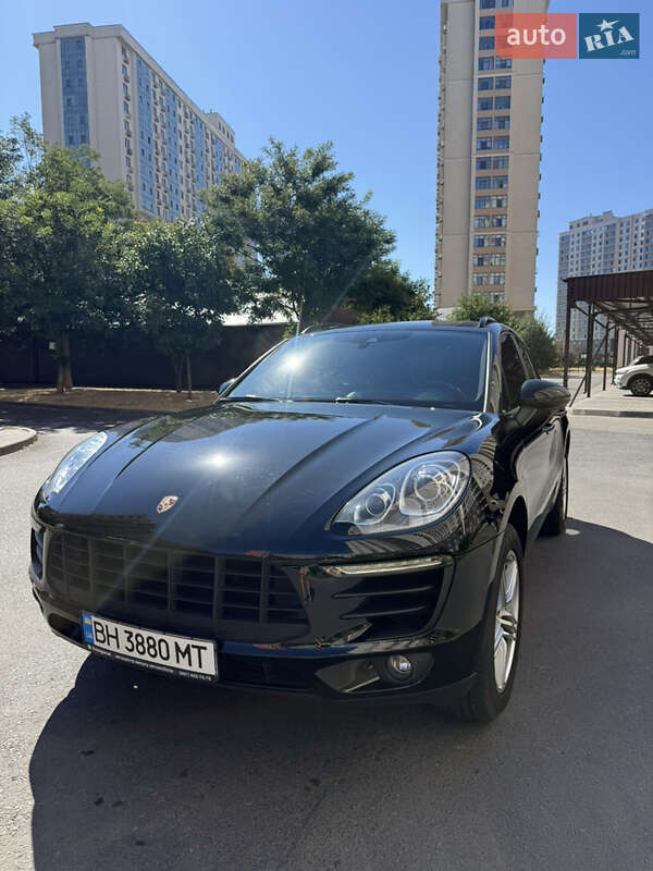 Внедорожник / Кроссовер Porsche Macan 2018 в Одессе фото 2 Внедорожник / Кроссовер Porsche Macan 2018 в Одессе