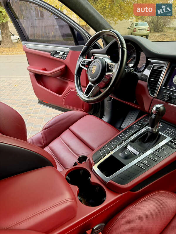 Позашляховик / Кросовер Porsche Macan 2014 в Новомосковську фото 11 Позашляховик / Кросовер Porsche Macan 2014 в Новомосковську