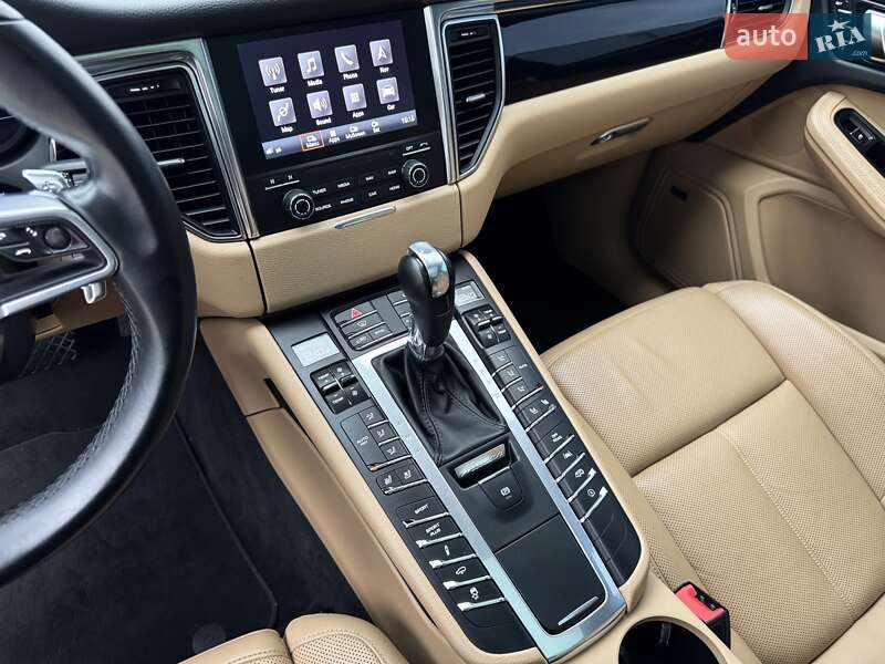 Внедорожник / Кроссовер Porsche Macan 2018 в Киеве