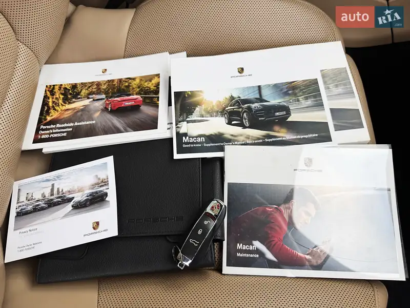 Внедорожник / Кроссовер Porsche Macan 2018 в Киеве документ