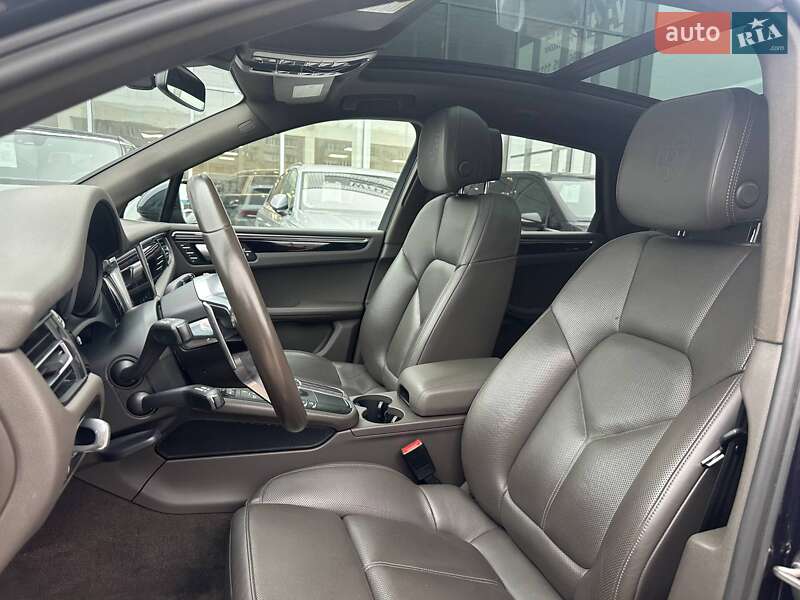 Позашляховик / Кросовер Porsche Macan 2021 в Києві фото 12 Позашляховик / Кросовер Porsche Macan 2021 в Києві