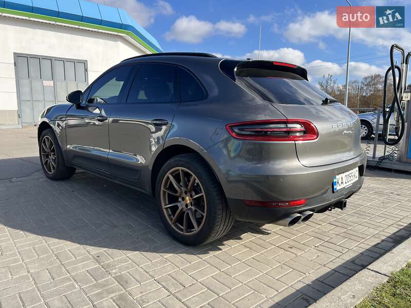 Внедорожник / Кроссовер Porsche Macan 2015 в Кременчуге фото 4 Внедорожник / Кроссовер Porsche Macan 2015 в Кременчуге