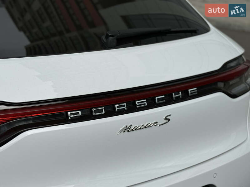 Позашляховик / Кросовер Porsche Macan 2019 в Харкові