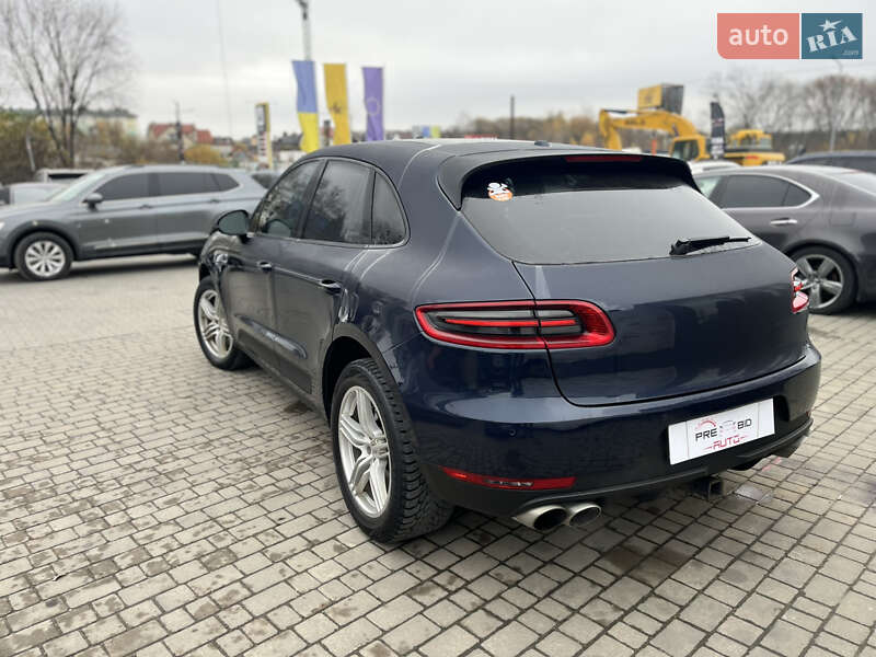 Позашляховик / Кросовер Porsche Macan 2017 в Львові