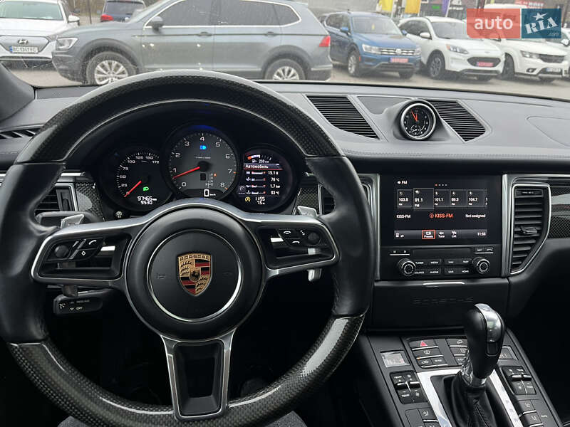 Позашляховик / Кросовер Porsche Macan 2017 в Львові