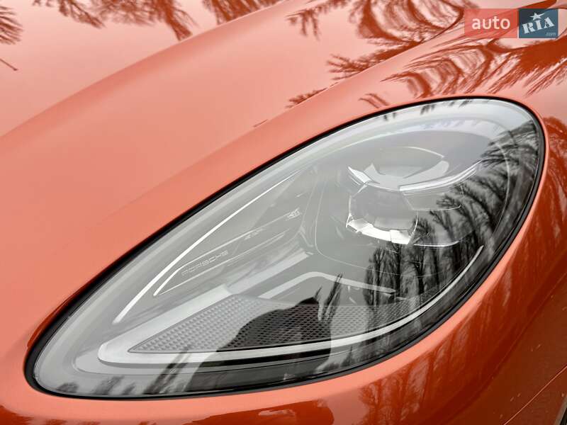 Позашляховик / Кросовер Porsche Macan 2022 в Києві