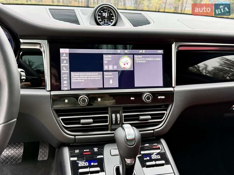 Позашляховик / Кросовер Porsche Macan 2022 в Києві