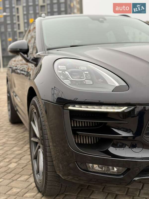 Внедорожник / Кроссовер Porsche Macan 2017 в Харькове