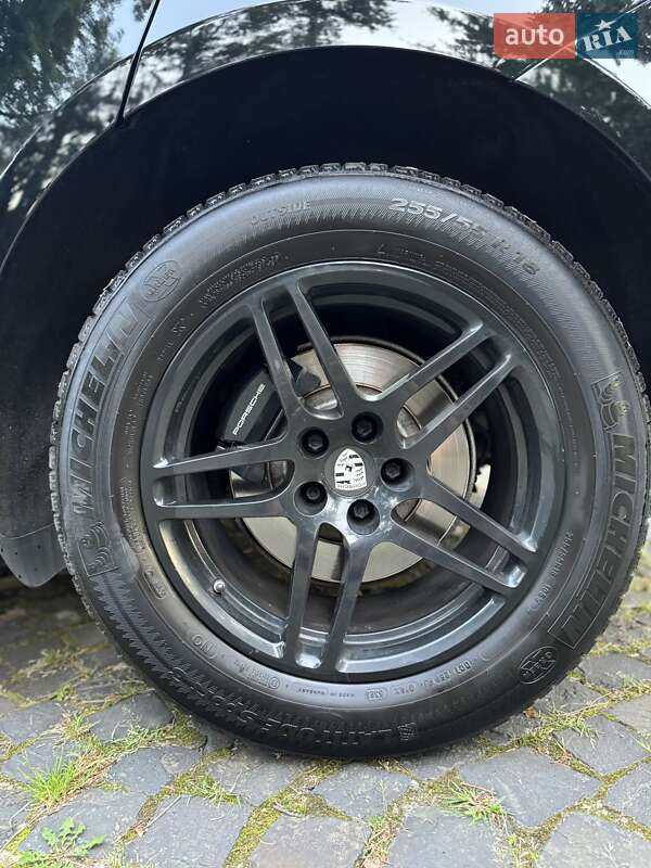 Позашляховик / Кросовер Porsche Macan 2017 в Києві фото 24 Позашляховик / Кросовер Porsche Macan 2017 в Києві